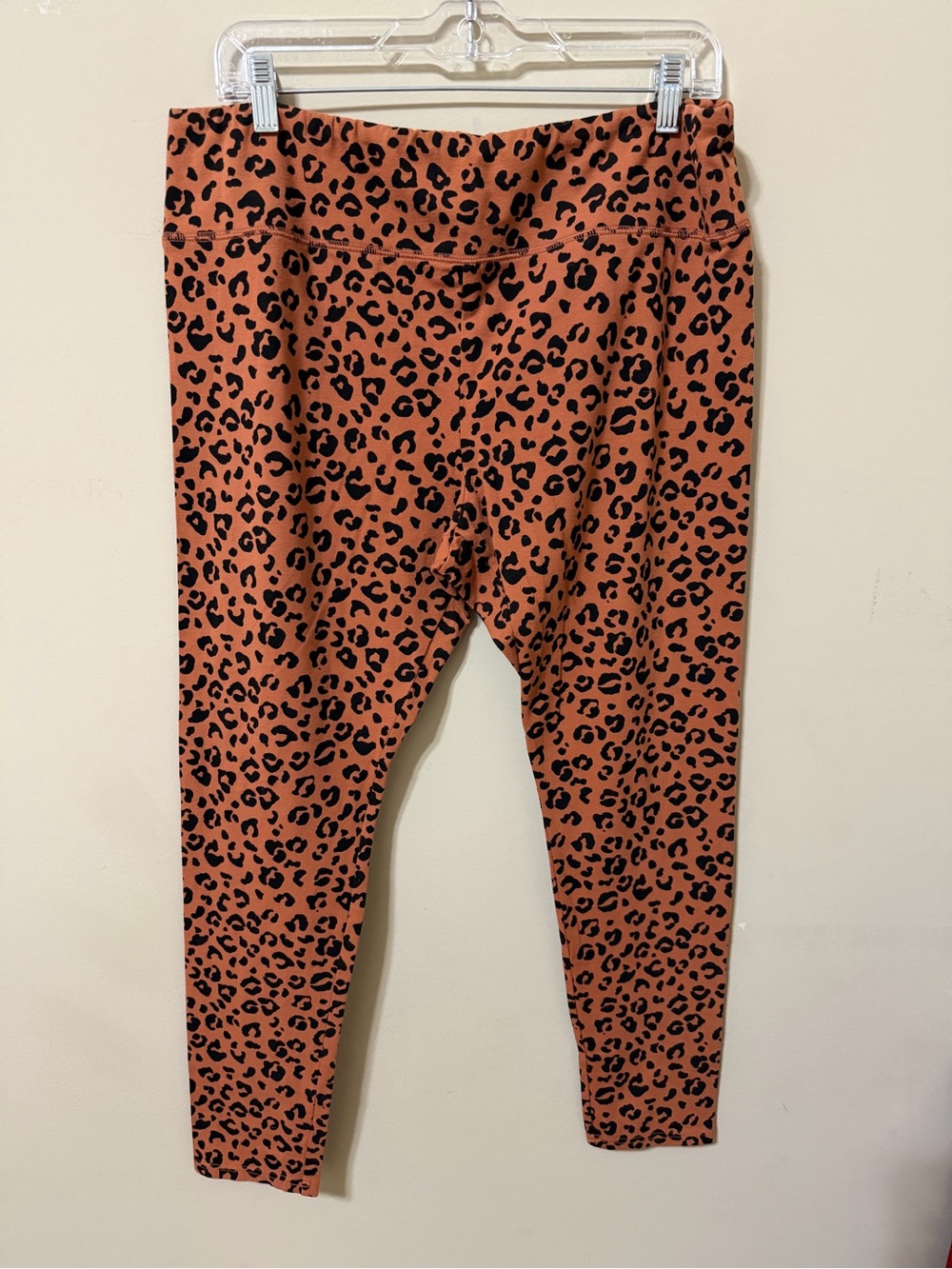 Wild Fable xxl Rust Leopard Print Stretch Leggings never worn